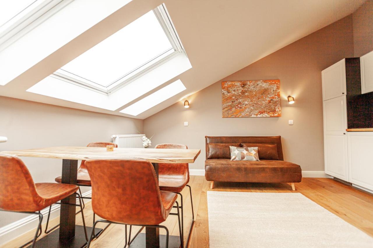 Luxury Suites Palace By Rikas Hotels Antwerpen Bagian luar foto