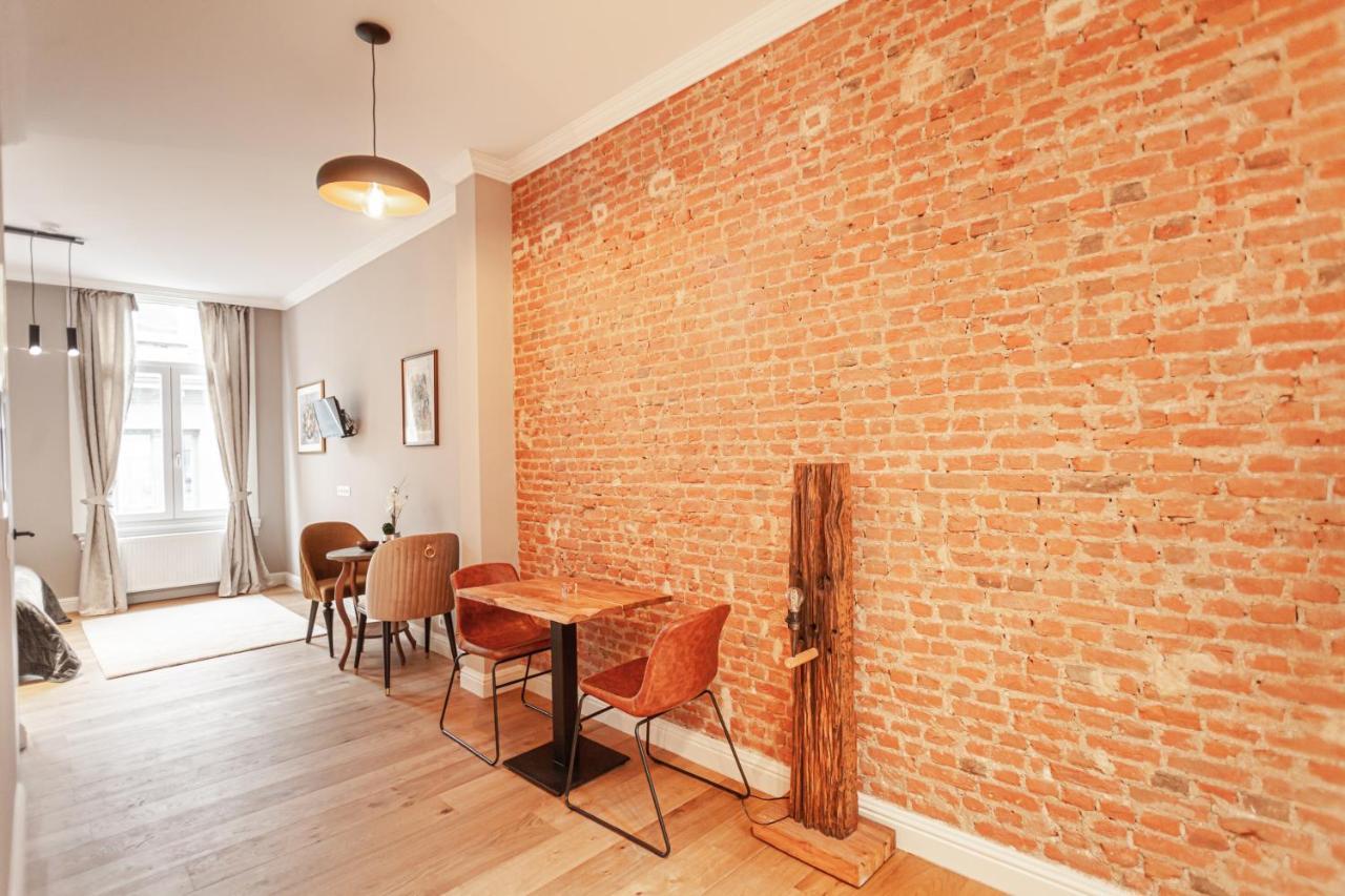 Luxury Suites Palace By Rikas Hotels Antwerpen Bagian luar foto
