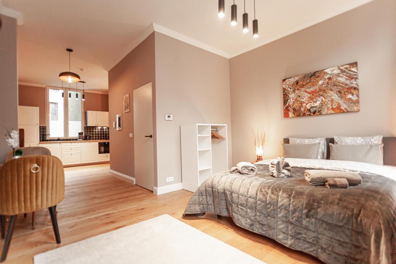 Luxury Suites Palace By Rikas Hotels Antwerpen Bagian luar foto