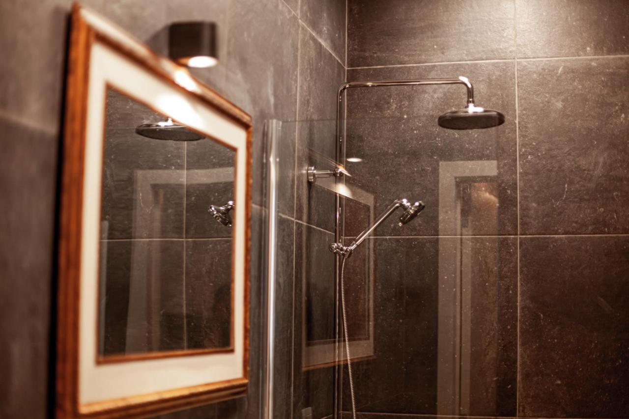 Luxury Suites Palace By Rikas Hotels Antwerpen Bagian luar foto