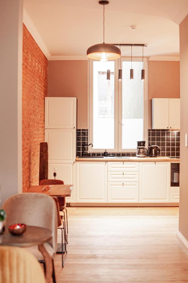 Luxury Suites Palace By Rikas Hotels Antwerpen Bagian luar foto